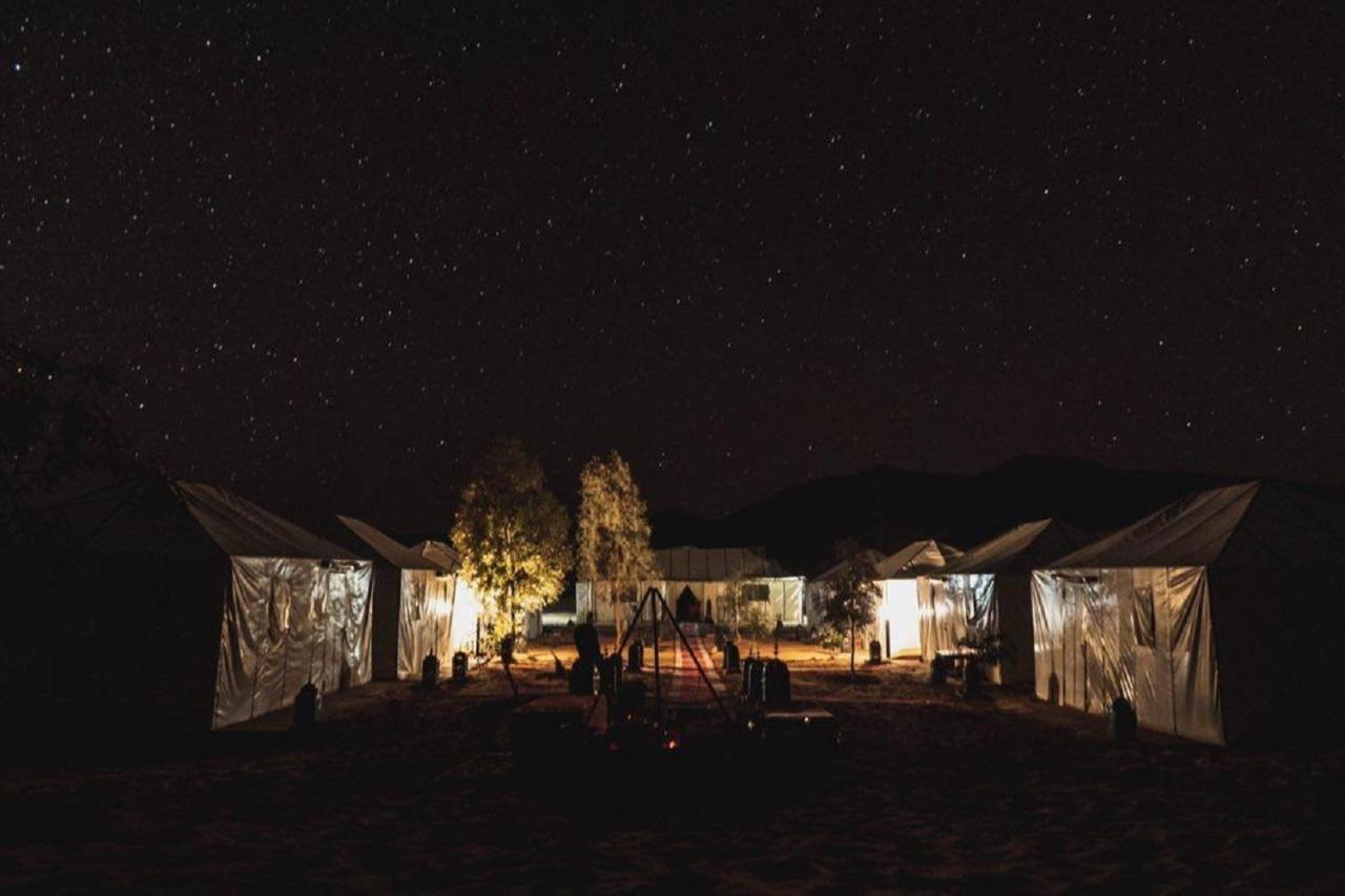 Zahra Luxury Desert Camp Hotel Merzouga Esterno foto